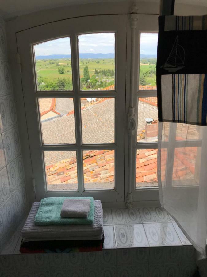 Chez artistes Hotel Servian Kültér fotó